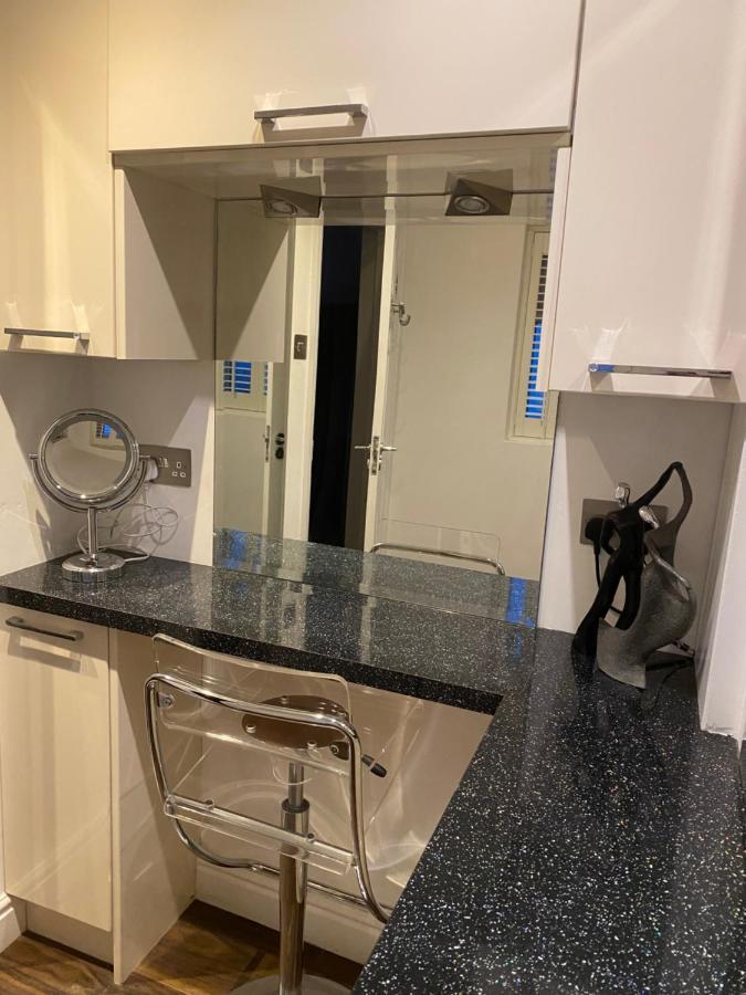 Balcony House Apartment In קנדל מראה חיצוני תמונה